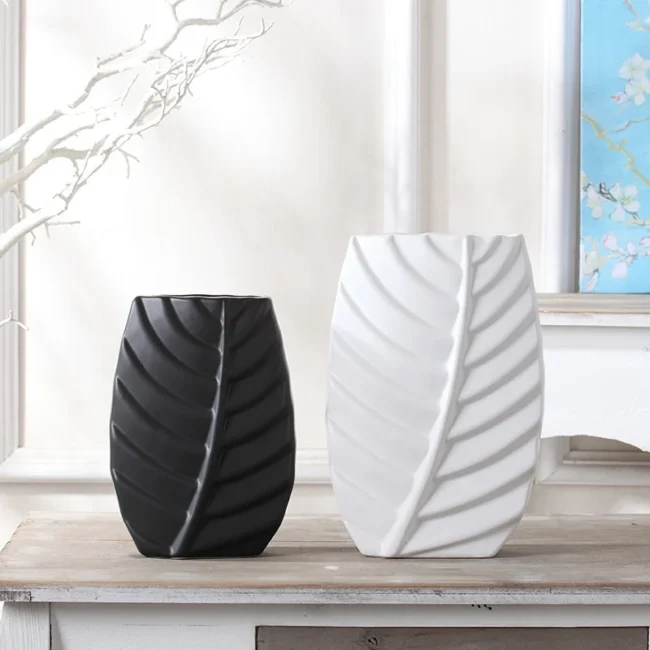 Modern Leaves Shape TV Cabinet Nordic Table Decorations Luxury Ceramic Vase