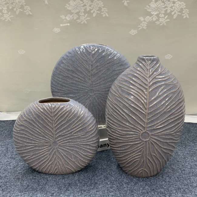Ceramic Vase With Leaf Pattern, Flat Vase, Hydroponic Vase For The Living Room