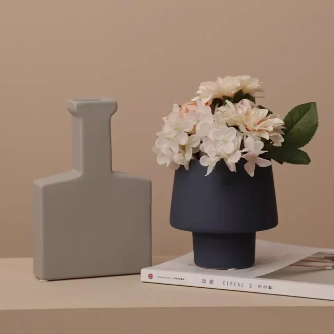 Stylish Desktop Decoration, Small-mouth Flower Vase, Ceramic Vase