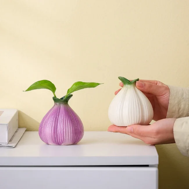Art Onion Vase Ceramic Small Hydroponic Vase